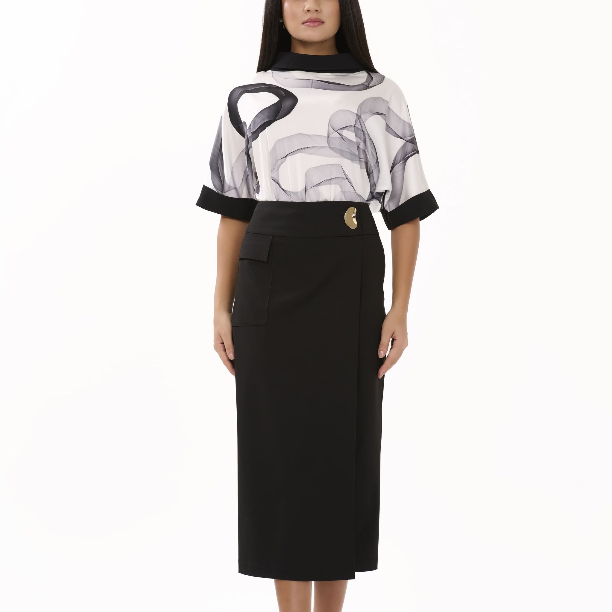 Eloise – Black Pleated Midi Skirt - 105009
